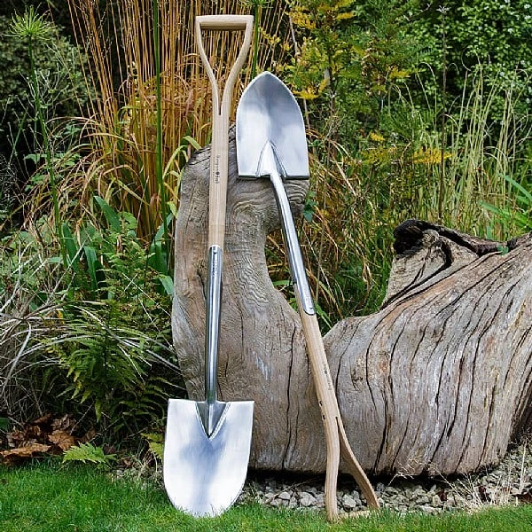 Burgon & Ball RHS Ladies Stainless Steel Groundbreaker Spade 4 Burgon & Ball RHS Ladies Stainless Steel Groundbreaker Spade - Image 2